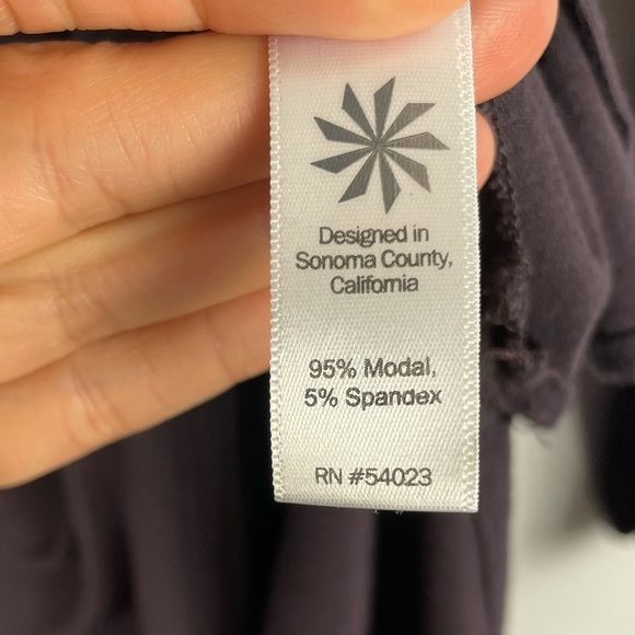 Athleta purple long sleeve tee w/slits on sides - Picture 5 of 7